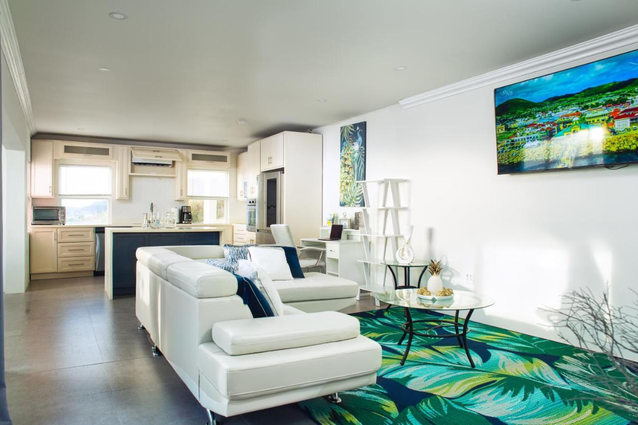 La Vue De Basseterre Apartments - Luxury In Bird Rock Luaran gambar