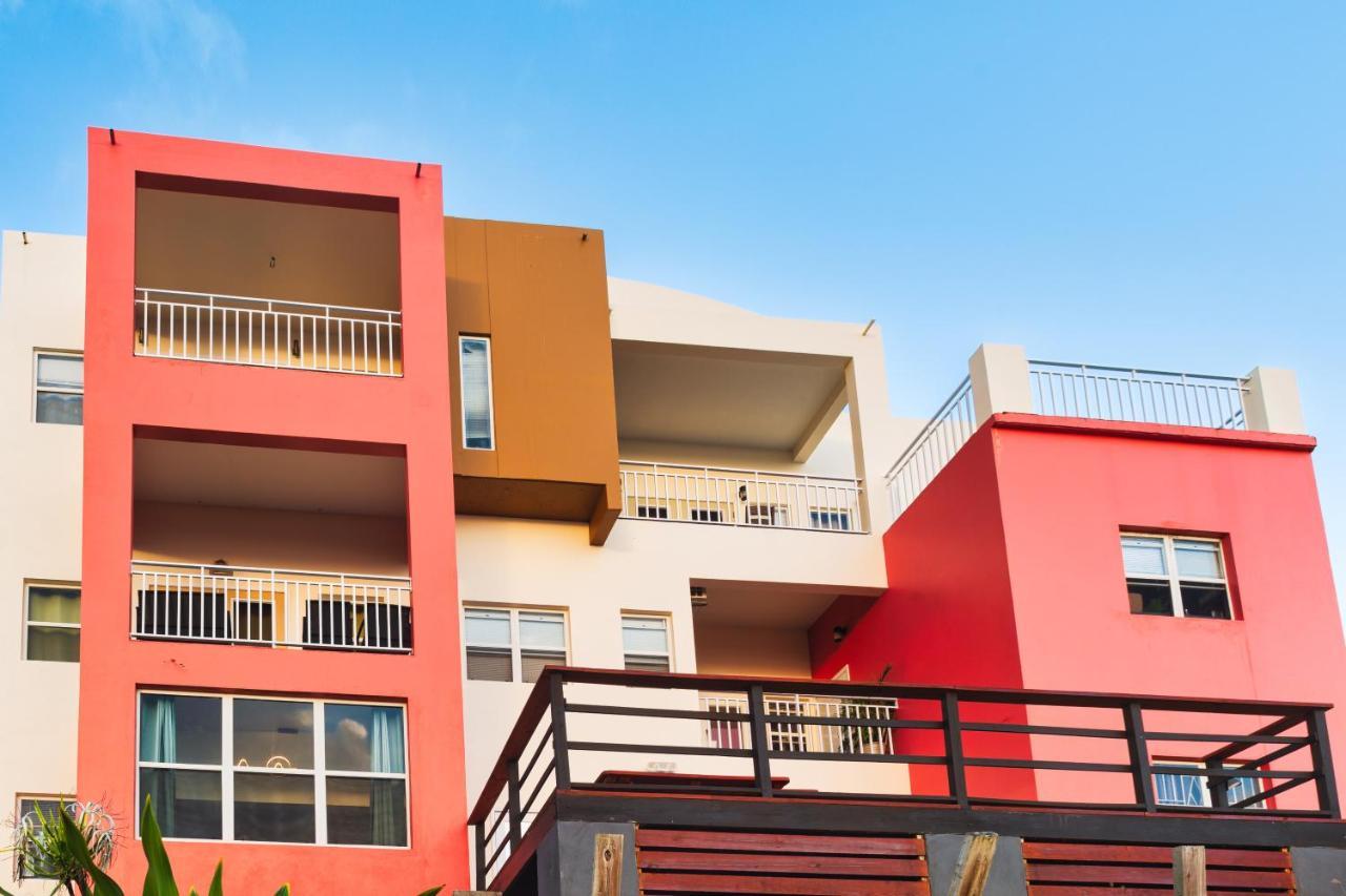 La Vue De Basseterre Apartments - Luxury In Bird Rock Luaran gambar